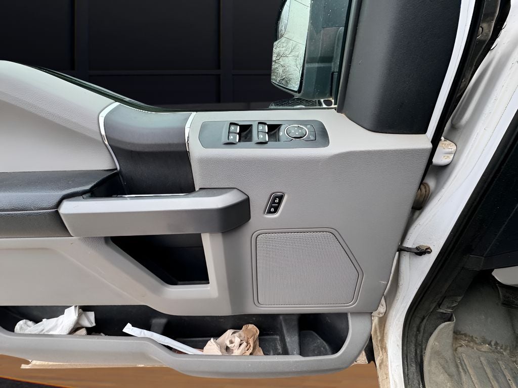 2015 Ford F-150 Base