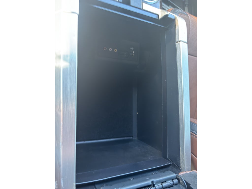 2014 Ford F-150 Platinum