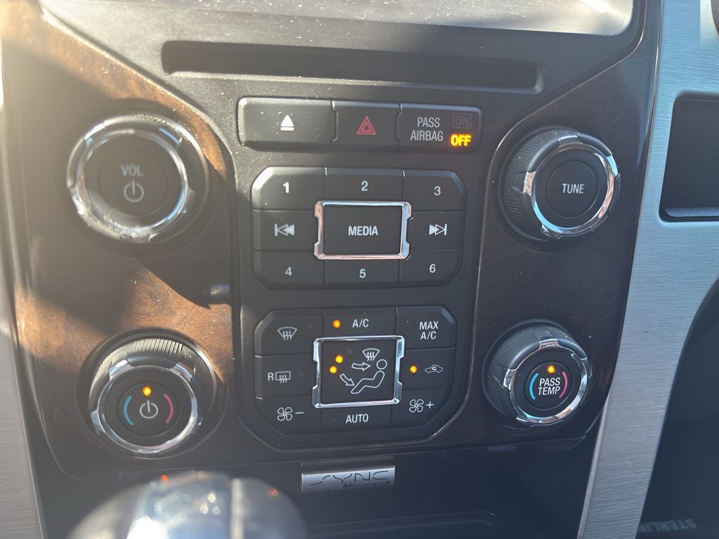 2014 Ford F-150 Platinum