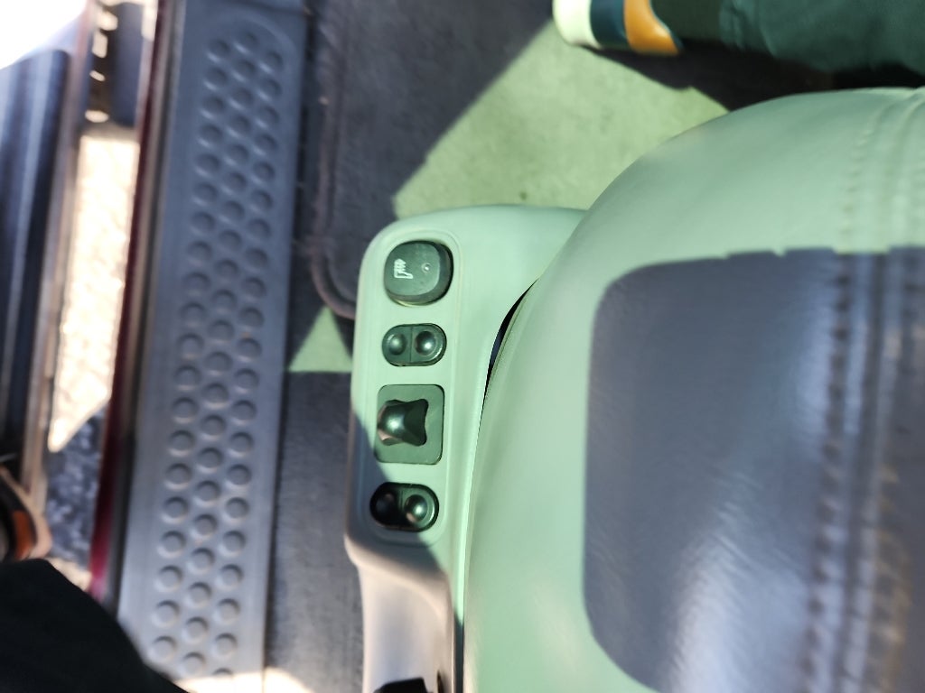 2004 Ford F-250 Base