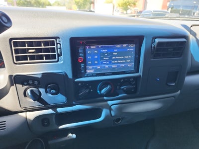 2004 Ford F-250 Base