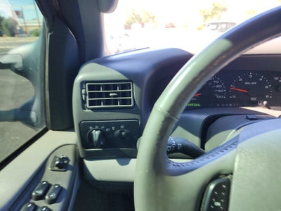 2004 Ford F-250 Base