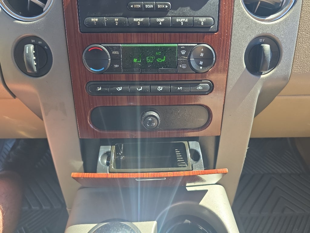 2006 Ford F-150 LARIAT