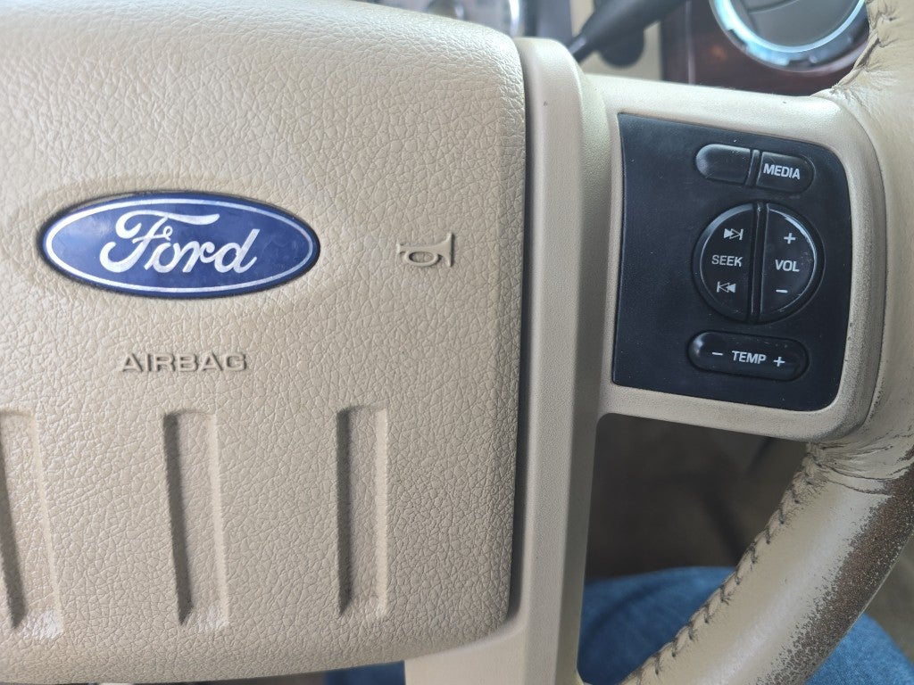 2008 Ford Super Duty F-250 SRW Lariat