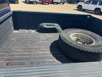 2004 Ford Super Duty F-350 SRW XLT