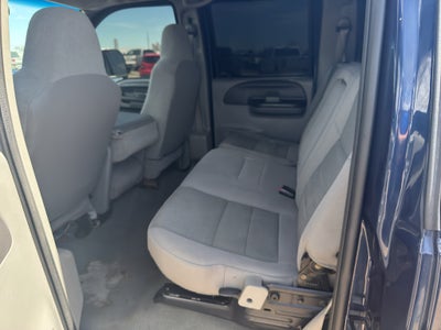 2004 Ford Super Duty F-350 SRW XLT