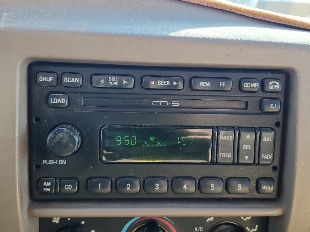 2004 Ford F-350 Base