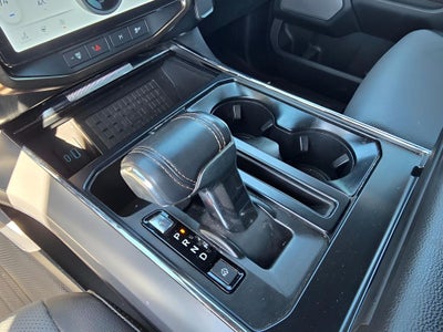 2023 Ford F-150 Lightning LARIAT