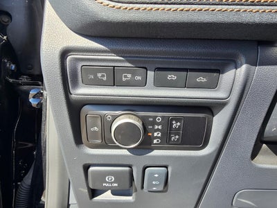 2023 Ford F-150 Lightning LARIAT