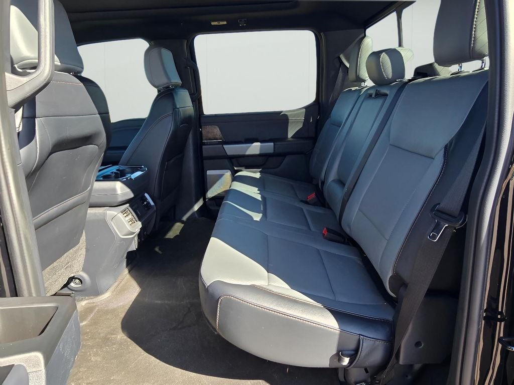 2023 Ford F-150 Lightning LARIAT