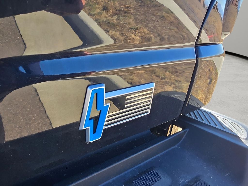 2023 Ford F-150 Lightning LARIAT