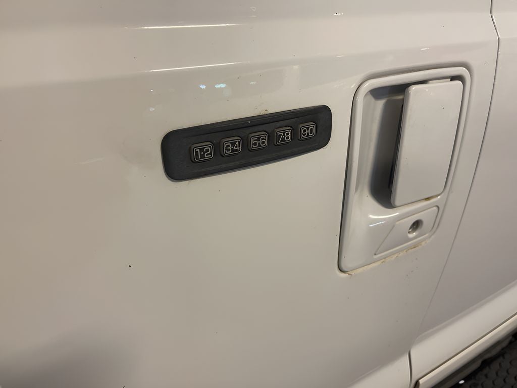 2006 Ford Super Duty F-350 SRW KING RANCH