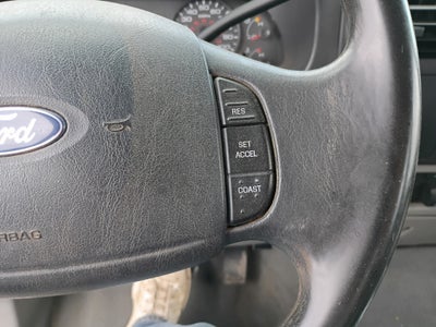 2006 Ford Super Duty F-350 SRW XLT