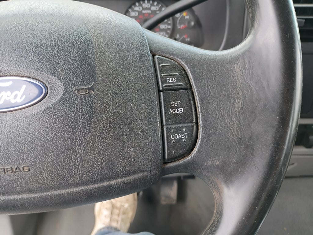 2006 Ford Super Duty F-350 SRW XLT