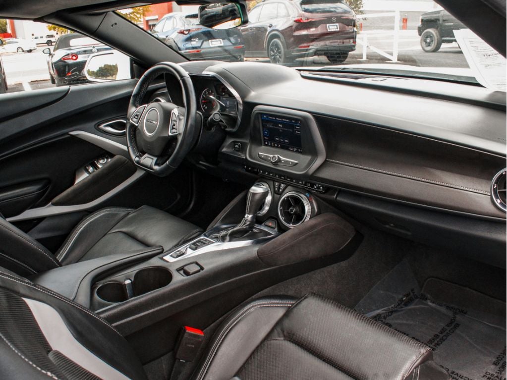 2024 Chevrolet Camaro 2LT