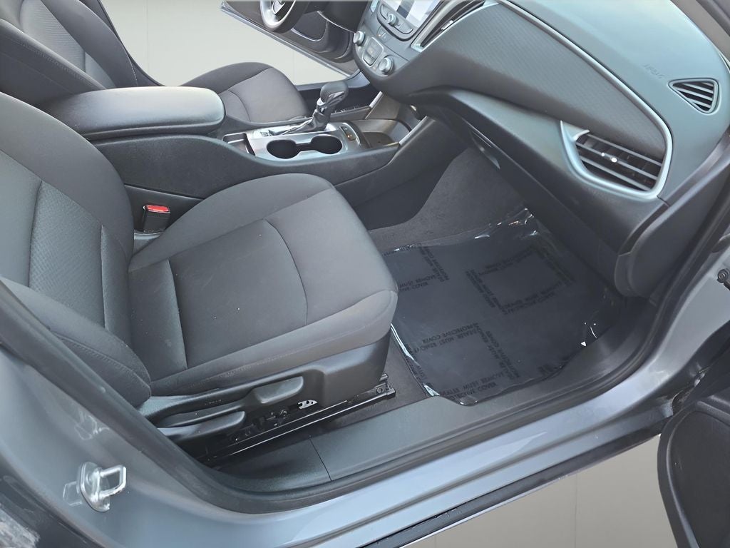 2024 Chevrolet Malibu LS