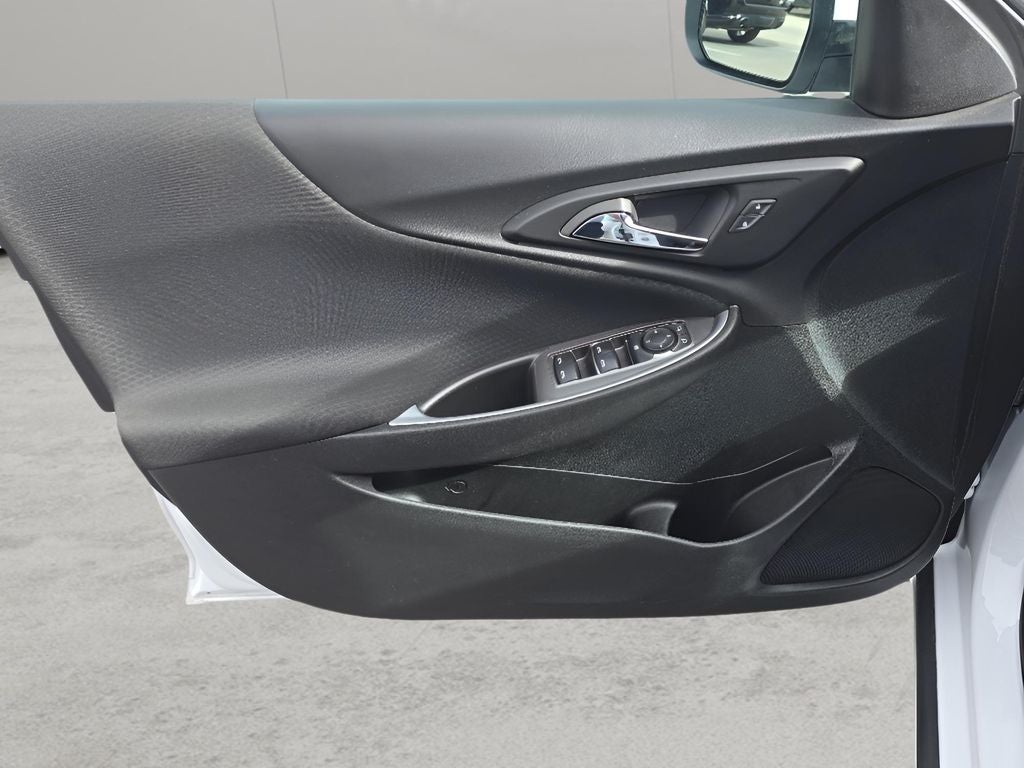 2024 Chevrolet Malibu LS