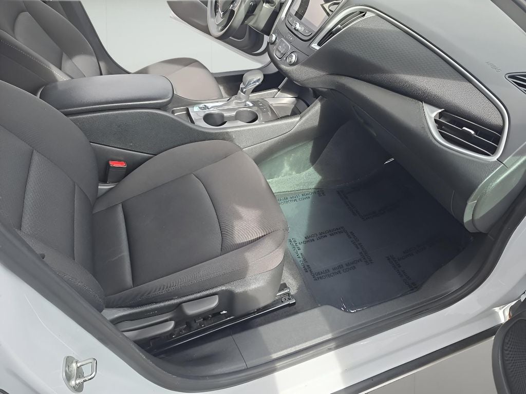 2024 Chevrolet Malibu LS