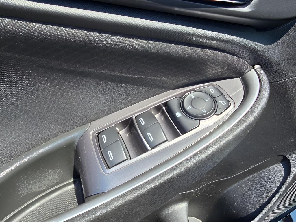 2023 Chevrolet Malibu LS