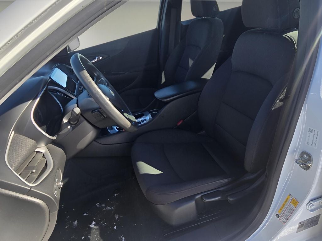 2024 Chevrolet Malibu LS