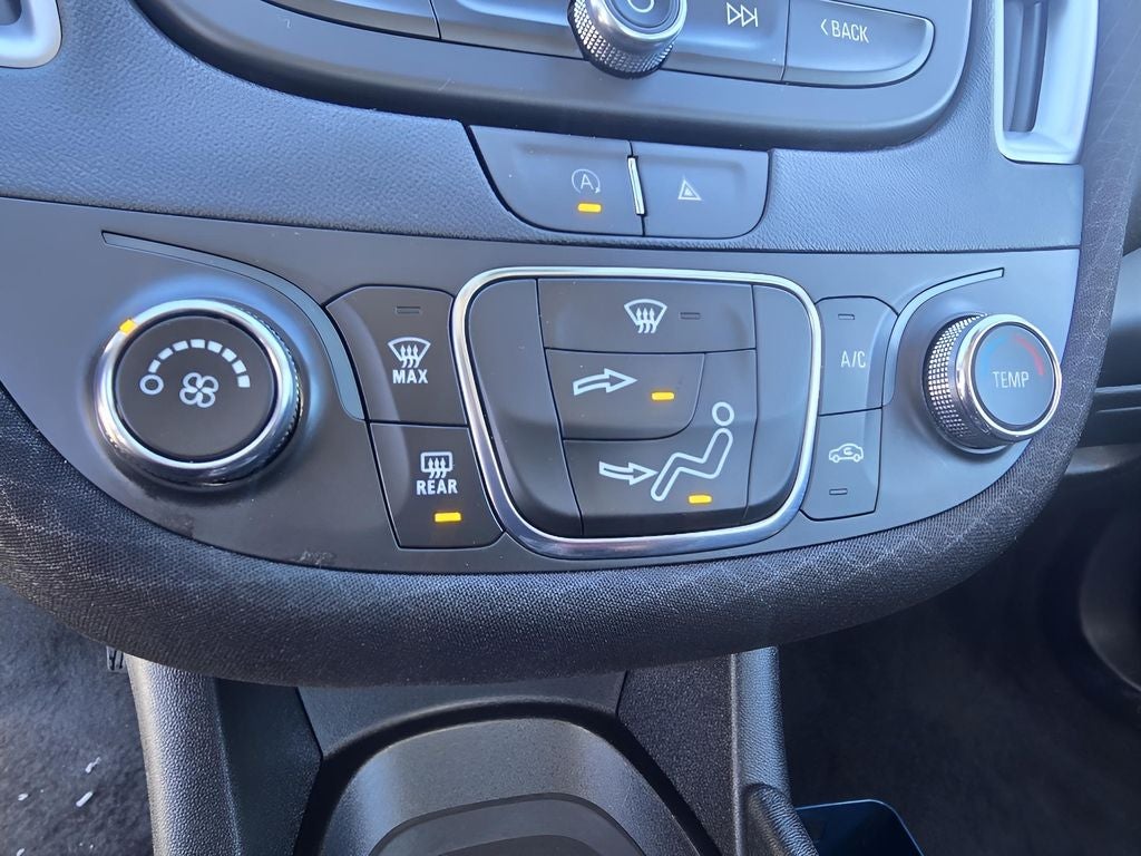 2024 Chevrolet Malibu LS