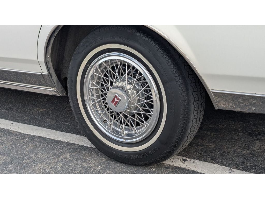 1985 Oldsmobile Cutlass Supreme Brougham