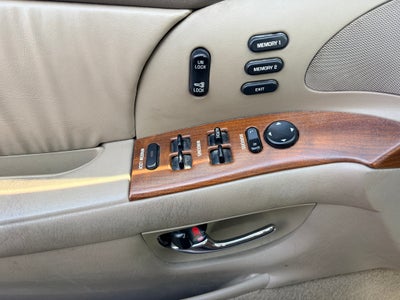 2000 Buick Park Avenue Base