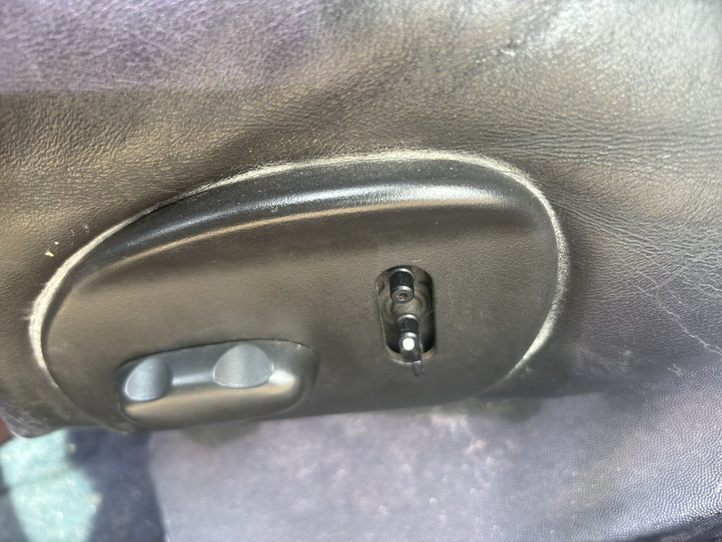 2004 Cadillac CTS Base