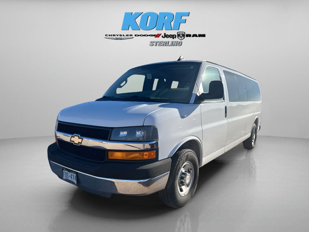 2016 Chevrolet Express Passenger LT
