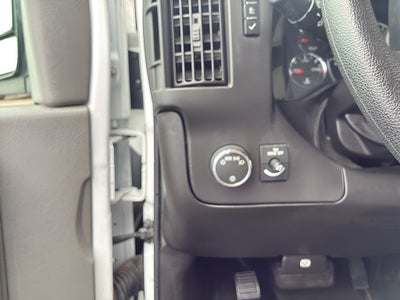 2016 Chevrolet Express Passenger LT