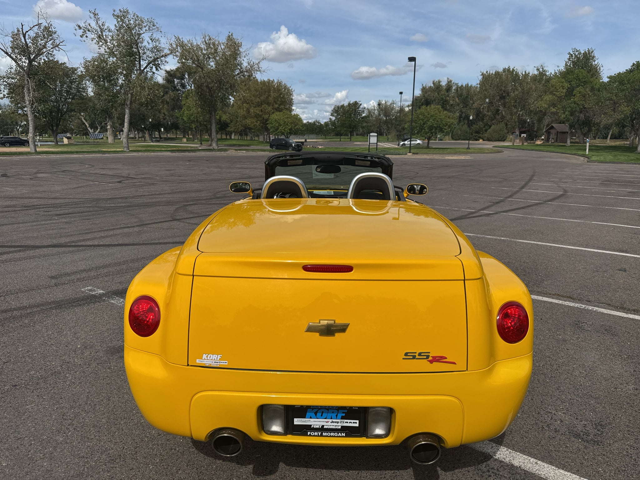 2004 Chevrolet SSR LS