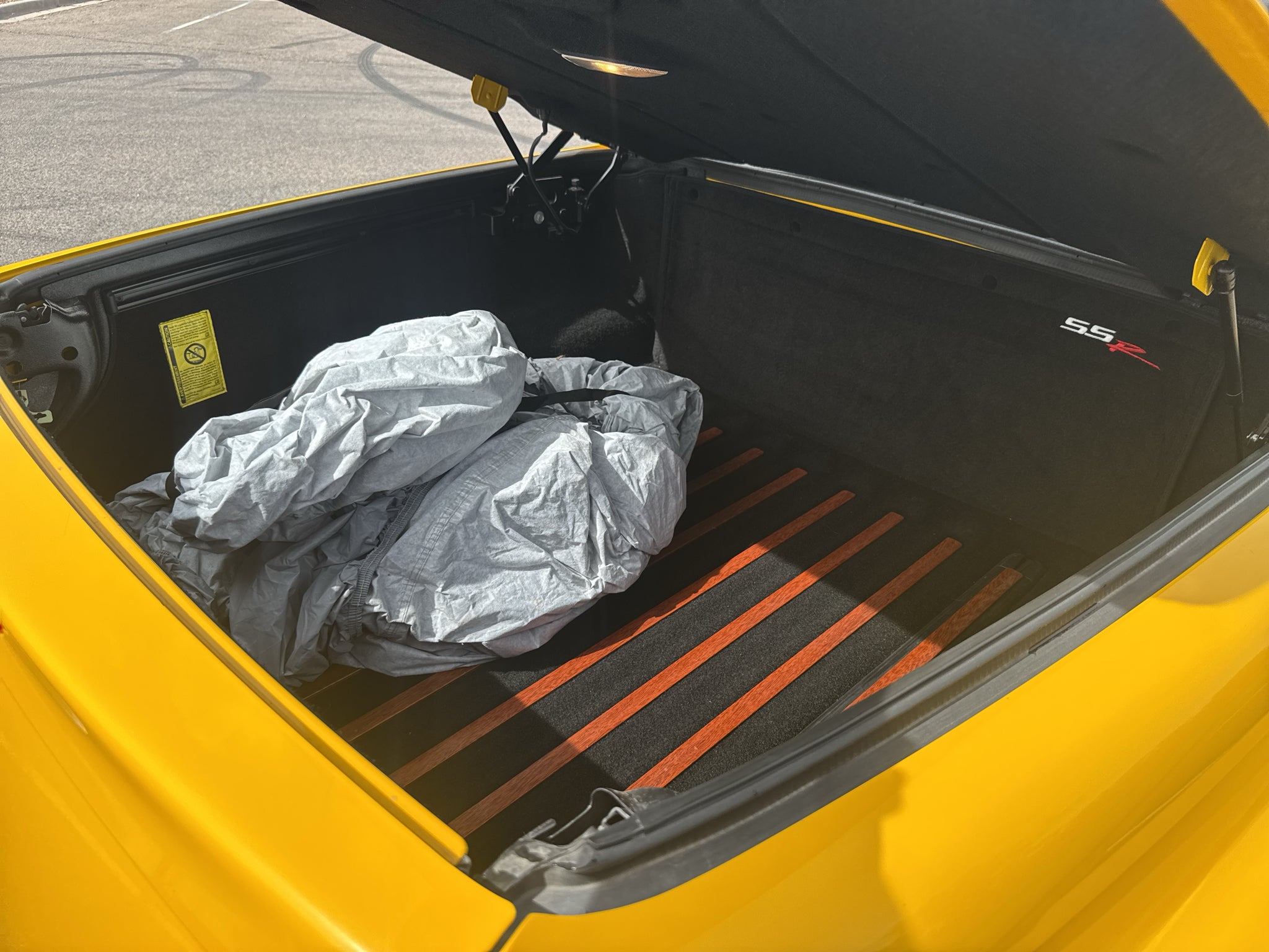 2004 Chevrolet SSR LS
