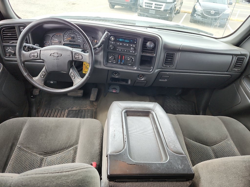 2005 Chevrolet Silverado 2500HD LS
