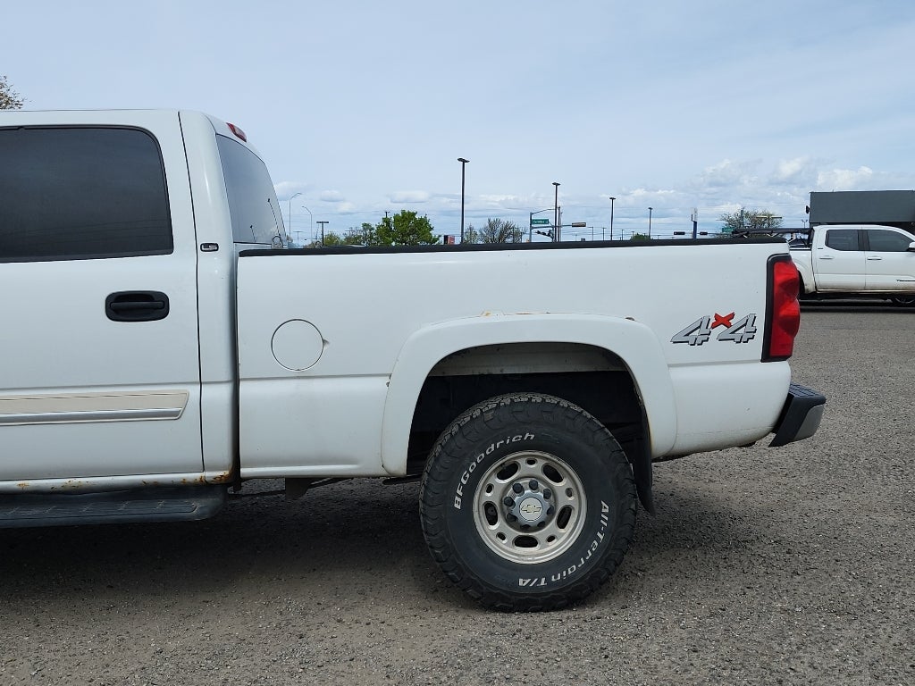 2005 Chevrolet Silverado 2500HD LS
