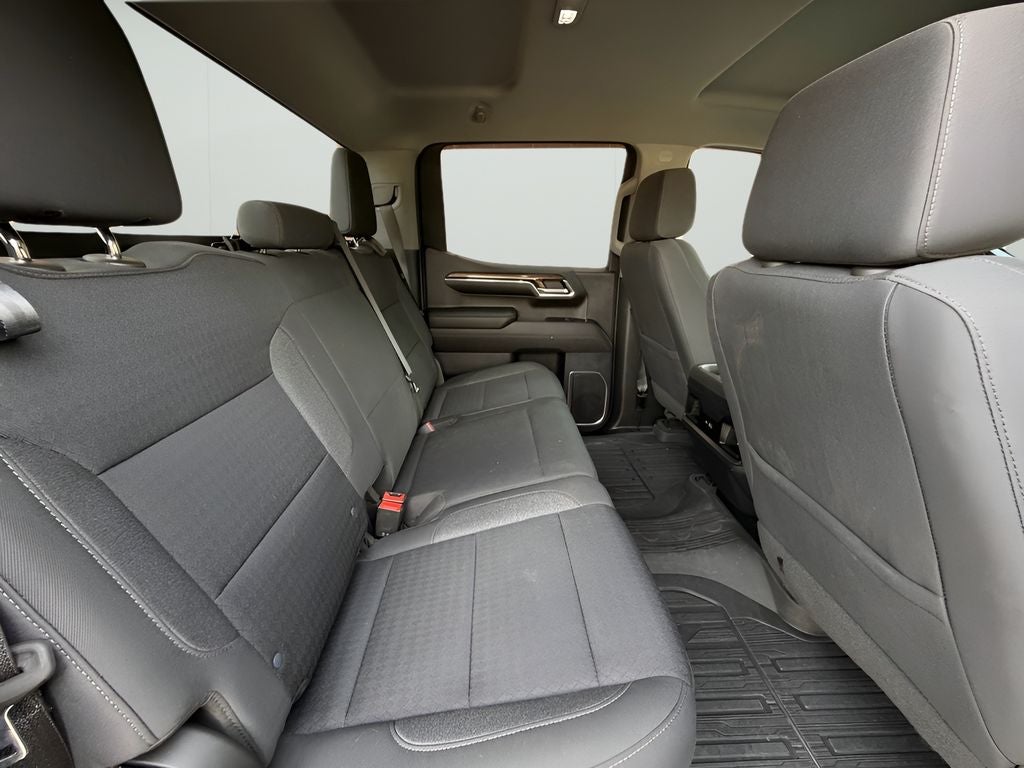 2023 Chevrolet Silverado RST