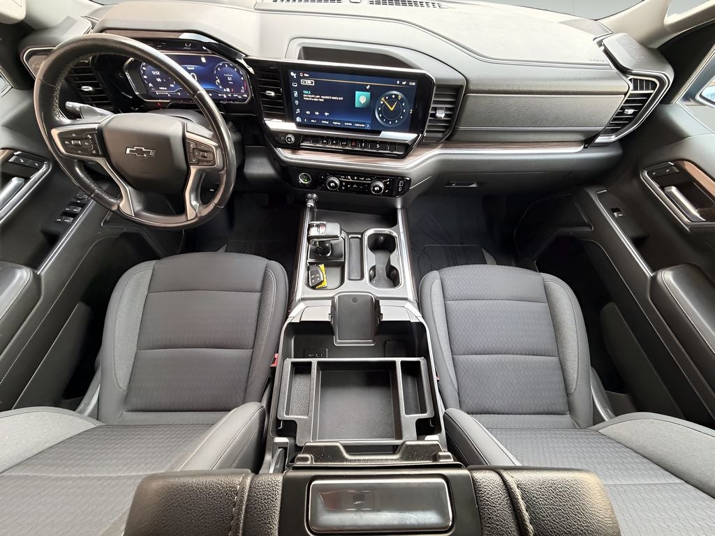 2023 Chevrolet Silverado RST