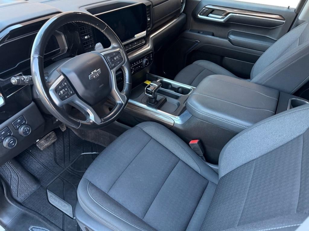 2023 Chevrolet Silverado RST