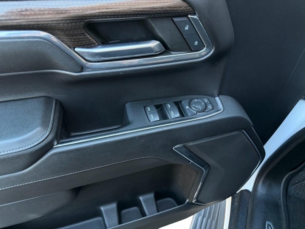 2023 Chevrolet Silverado RST