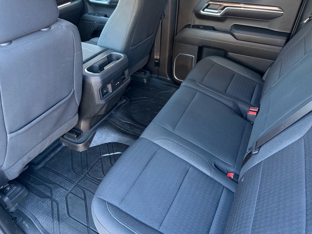 2023 Chevrolet Silverado RST