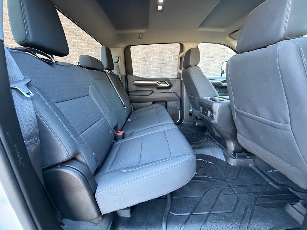 2023 Chevrolet Silverado RST