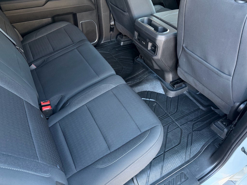 2023 Chevrolet Silverado RST