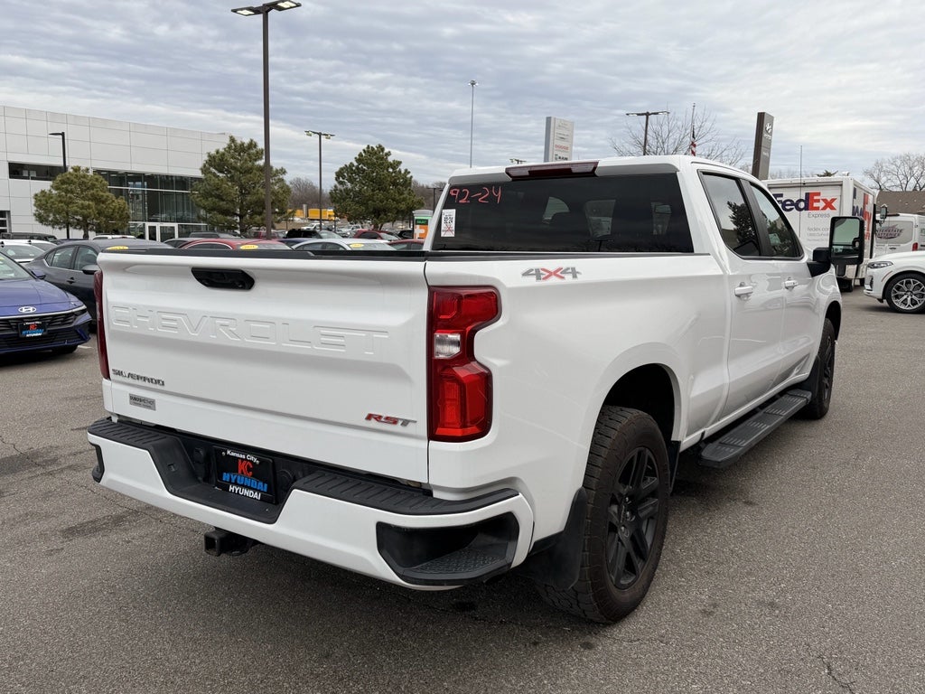2023 Chevrolet Silverado RST