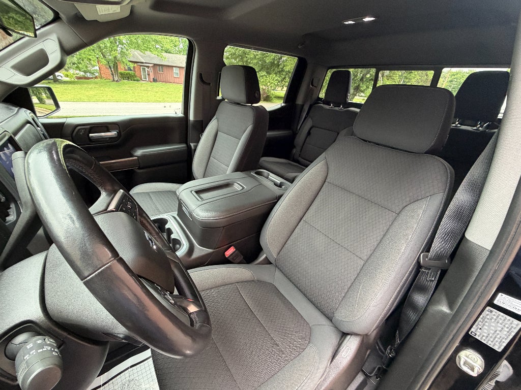 2019 Chevrolet Silverado RST