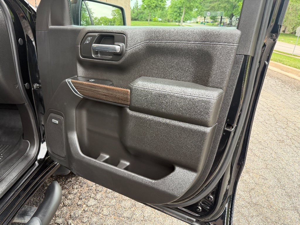 2019 Chevrolet Silverado RST
