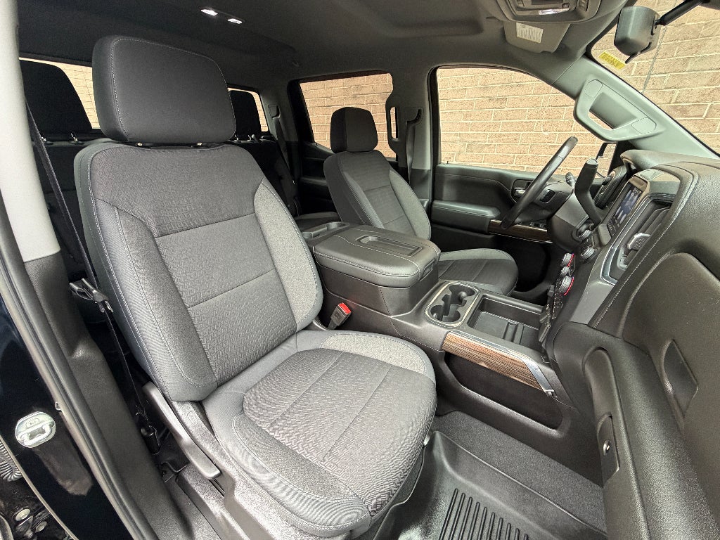 2019 Chevrolet Silverado RST