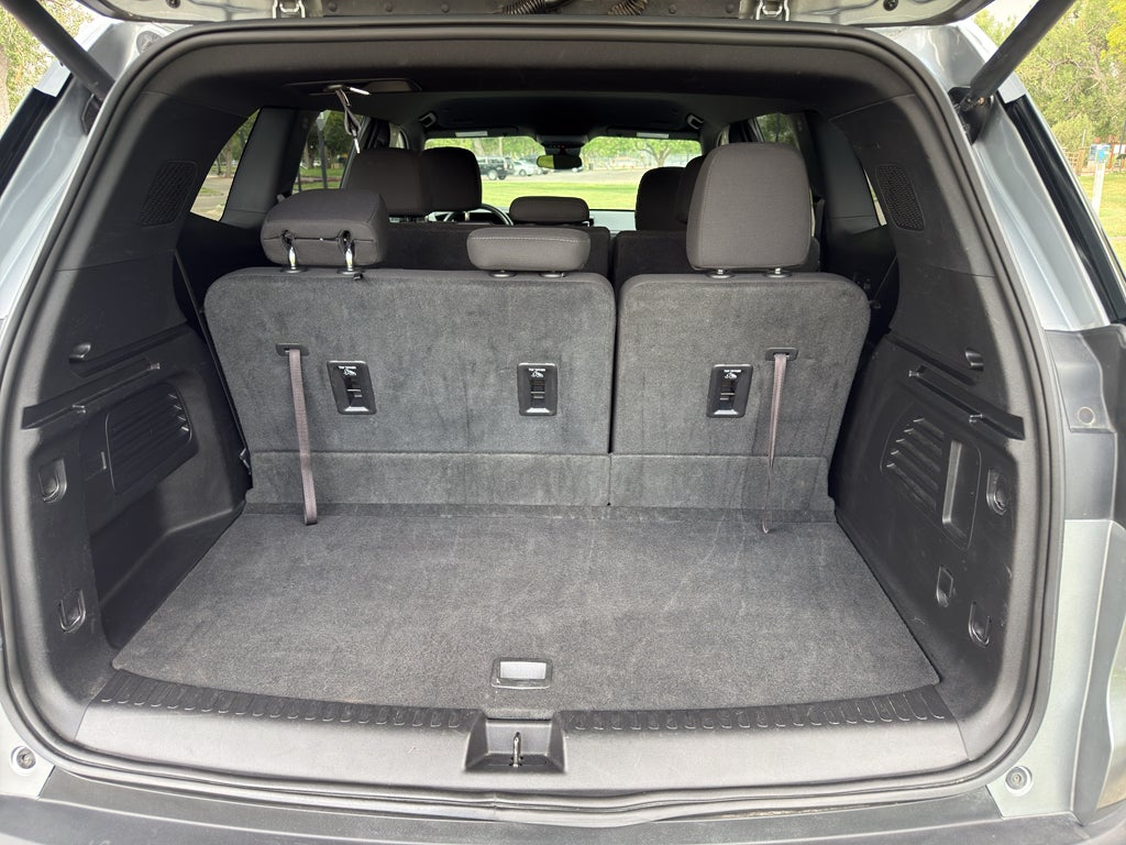 2025 GMC Acadia AWD Elevation