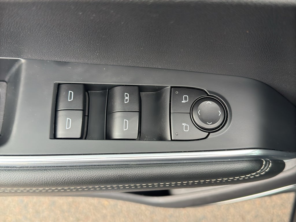 2025 GMC Acadia AWD Elevation