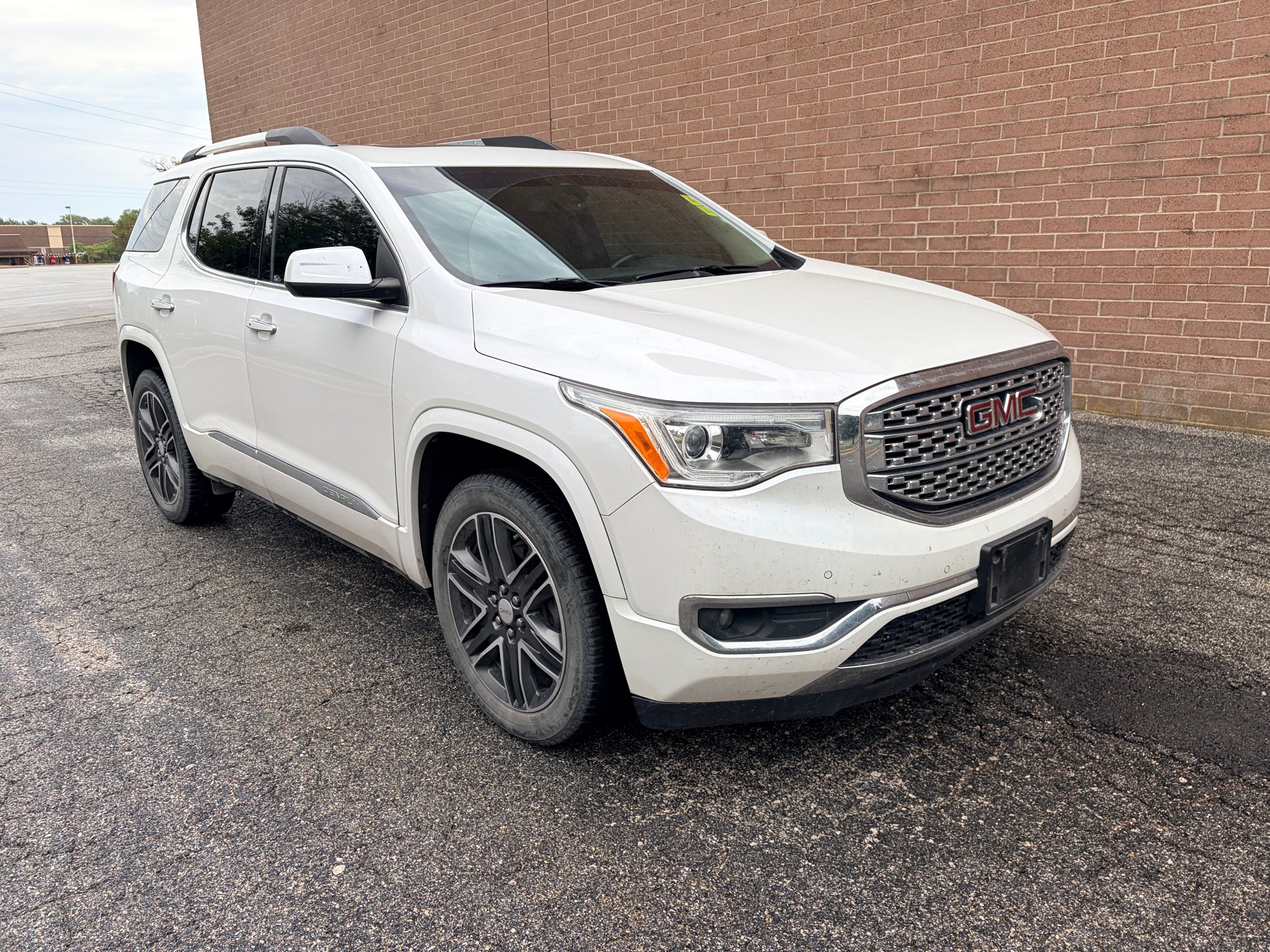 2017 GMC Acadia Denali