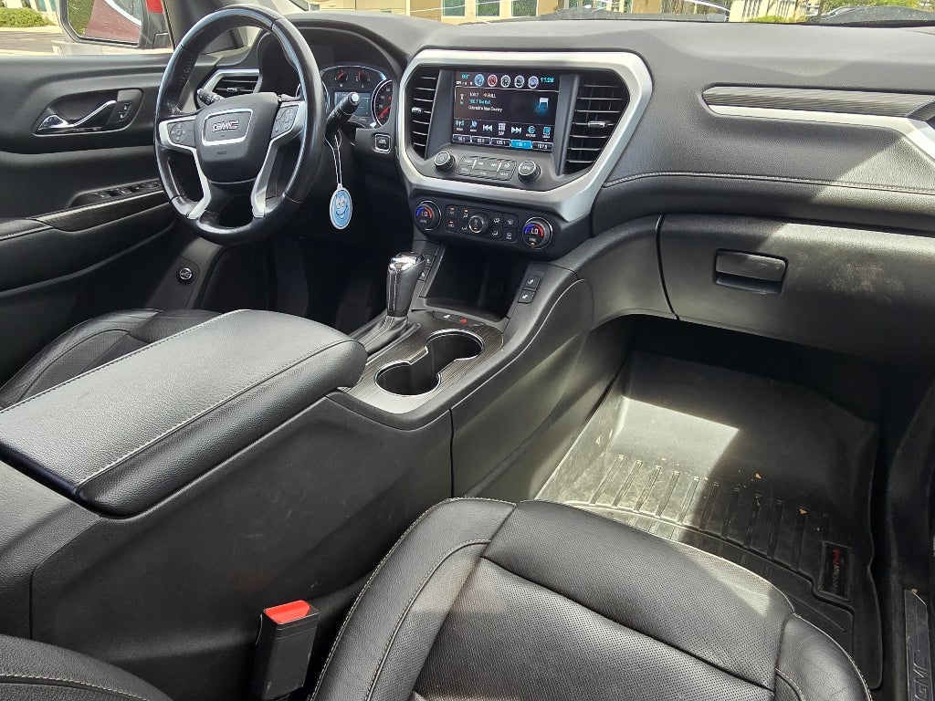 2018 GMC Acadia SLT