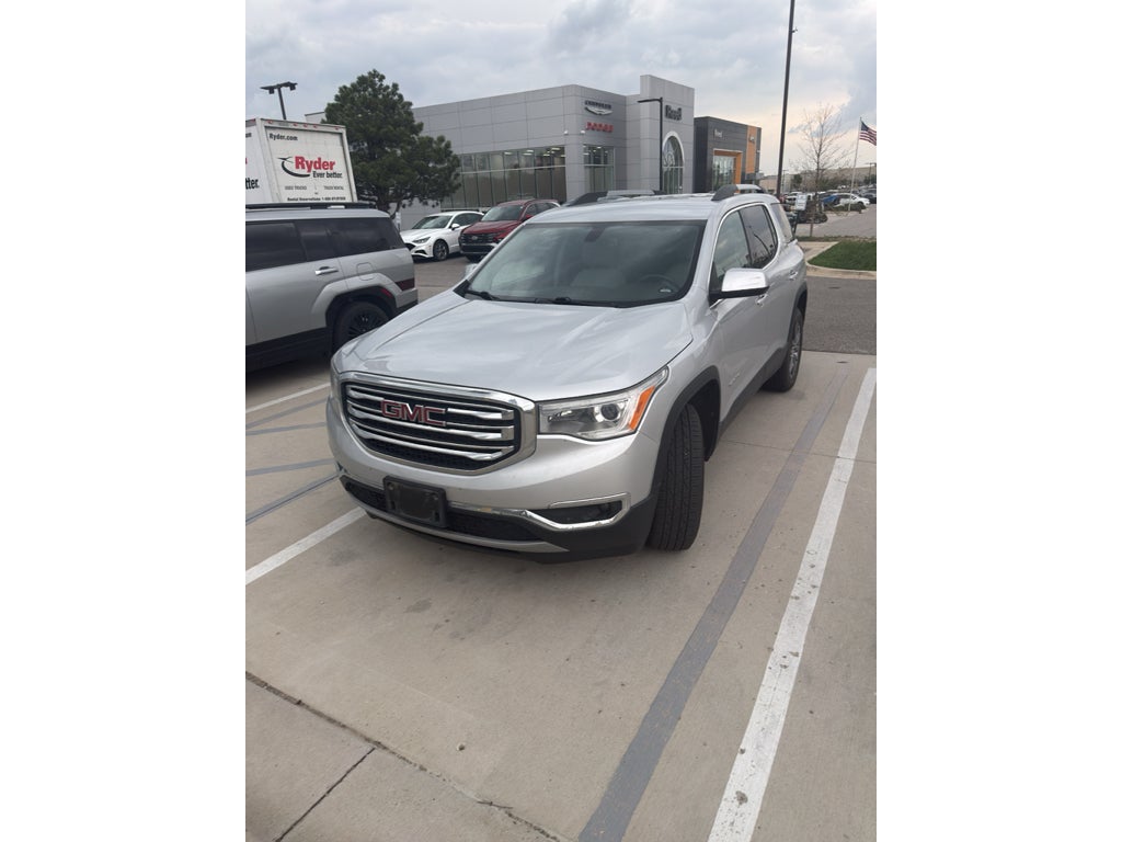 2017 GMC Acadia SLT